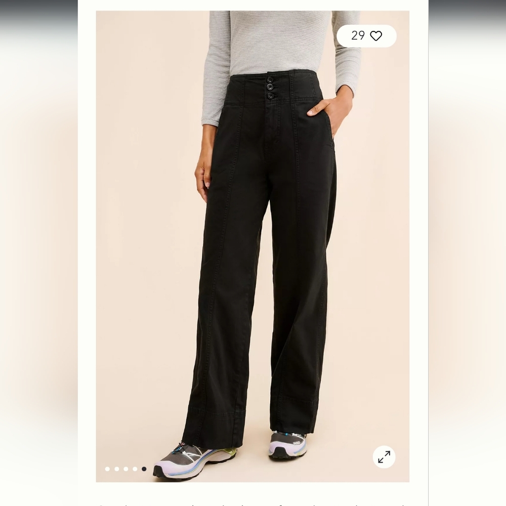 Pilcro The Seamed Flare Pants. Size 32